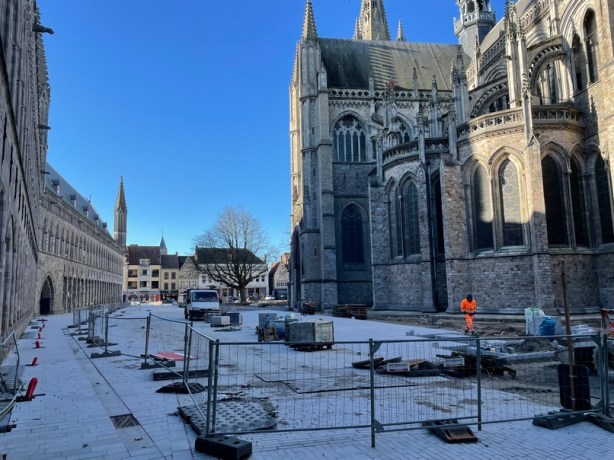 Werken aan het Sint-Maartensplein Ieper mogelijk klaar tegen de&nbsp;paasvakantie