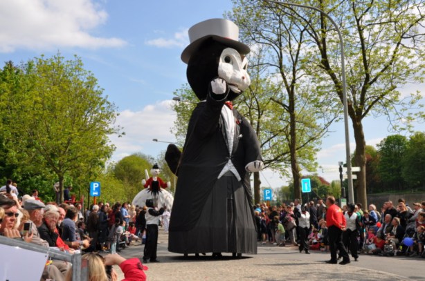 Bij mooi weer wordt een ware volkstoeloop verwacht op het nieuwe  parcours van de&nbsp;Kattenstoet