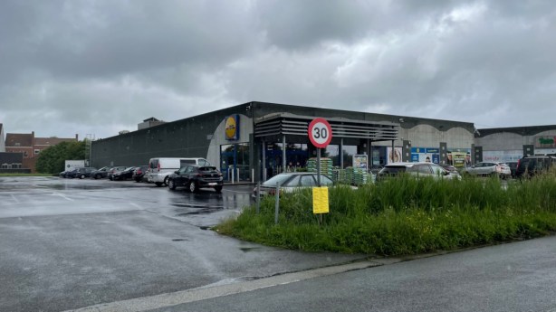 De Lidl-vestiging in Ieper wordt volledig afgebroken en vervangen door een ruimere&nbsp;nieuwbouw