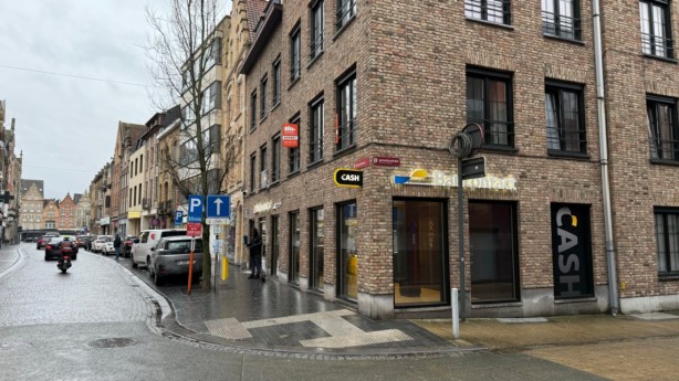Nu ook in Ieper voor iedereen toegankelijk CASH-punt in de&nbsp;Diksmuidestraat