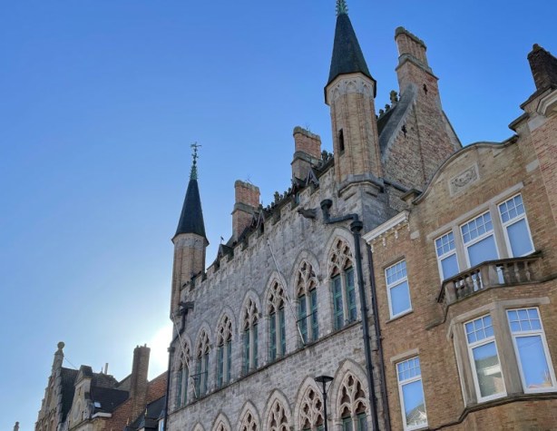 Oude postgebouw in Rijselstraat opent uitzonderlijk de deuren in het weekend van 24 en 25 mei na decennialange&nbsp;leegstand