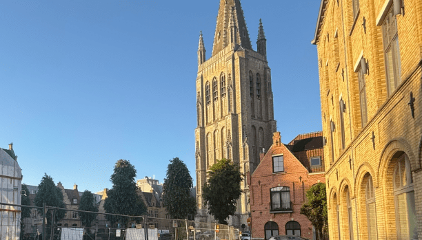 Sint-Jacobskerk als bioscoop? Vooruit lanceert plannen, stad&nbsp;sceptisch