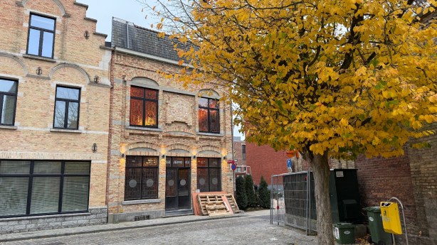 Ierse uitbater opent pub aan de Kiekenmarkt in Ieper als levend eerbetoon aan gesneuvelde&nbsp;landgenoten