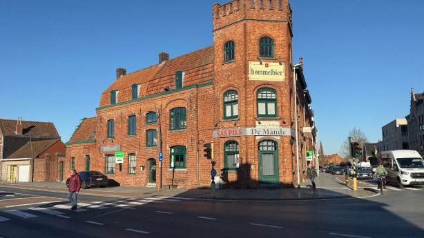 Keukenbrand zet Restaurant De Mande tijdelijk dicht, uitbaters zoeken intussen overnemer na 36&nbsp;jaar