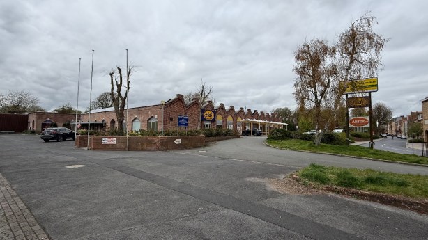 Vernieuwd winkelpark aan Arsenaalstraat moet historische site nieuw leven&nbsp;inblazen
