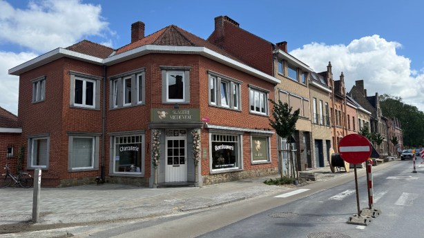 Einde van een tijdperk aan de Kalfvaart: slagersfamilie Hollebeke geeft na vier generaties de fakkel&nbsp;door