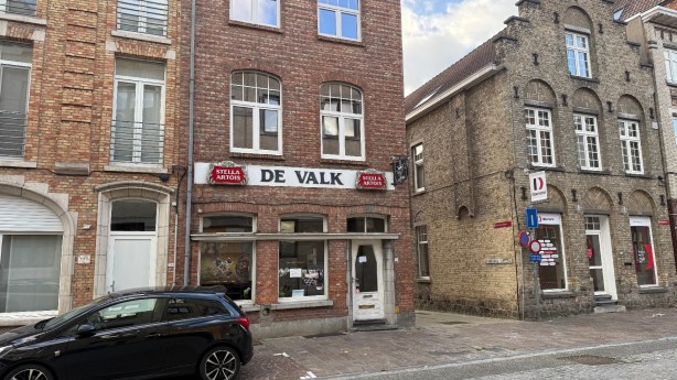Café De Valk in Ieper maand dicht na klachten over overlast: heropening afhankelijk van&nbsp;maatregelen